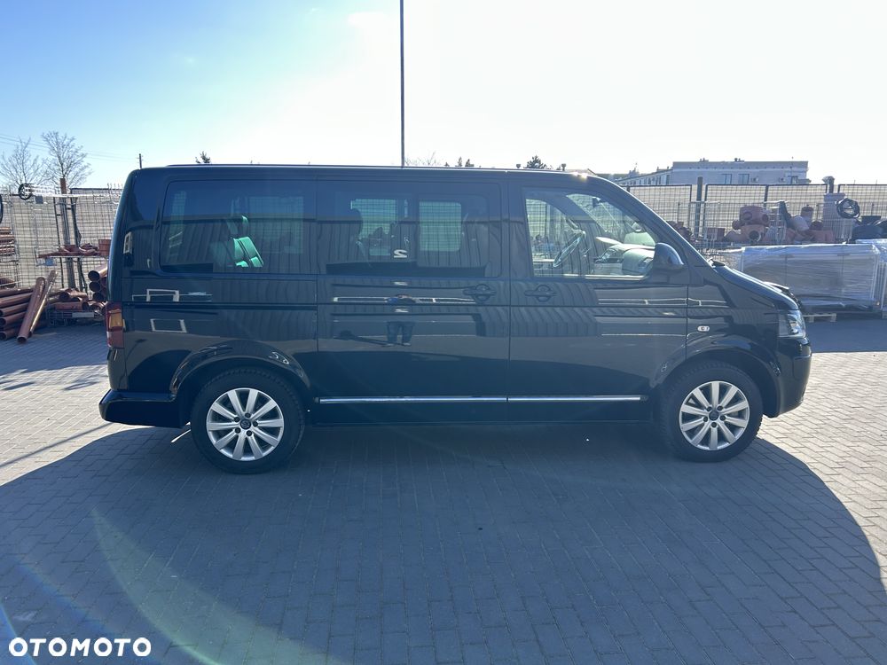 Volkswagen Multivan - 8