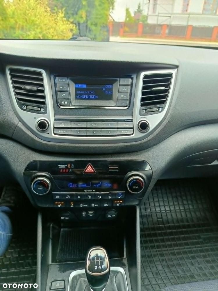 Hyundai Tucson 1.6 GDI BlueDrive Comfort 2WD - 10