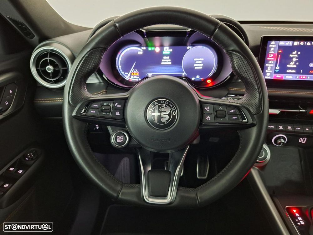 Alfa Romeo Tonale 1.5 Hybrid Sprint - 18