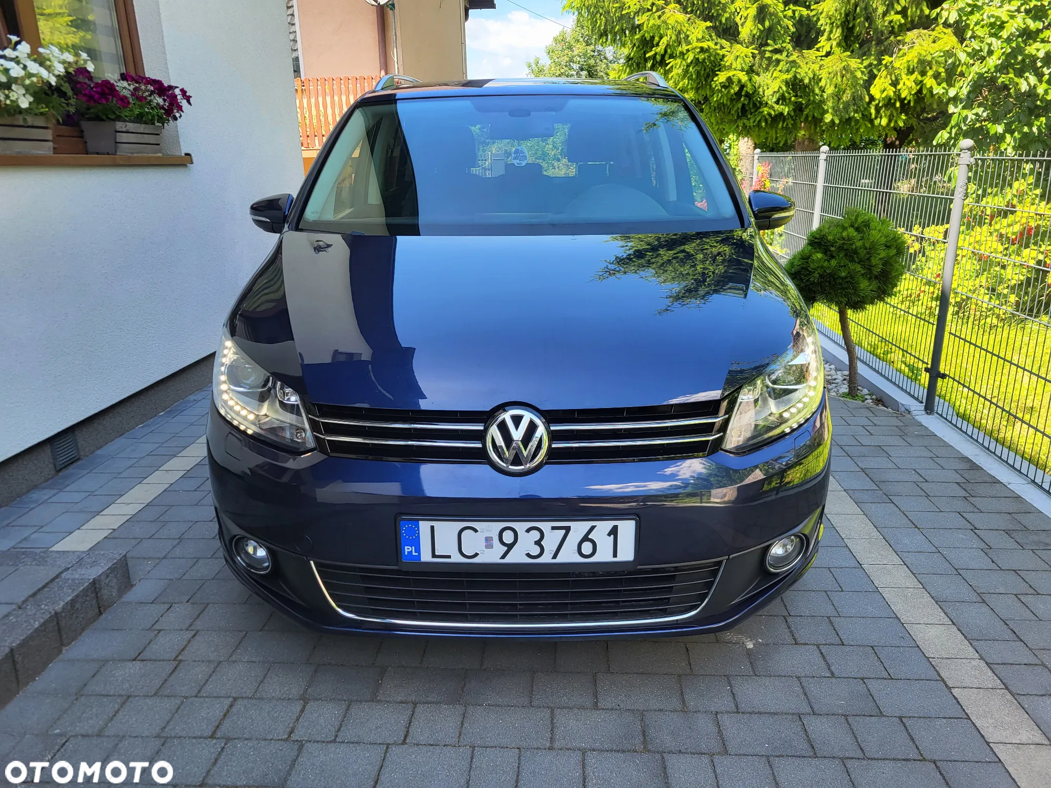 Volkswagen Touran 2.0 TDI DPF DSG Trendline - 14