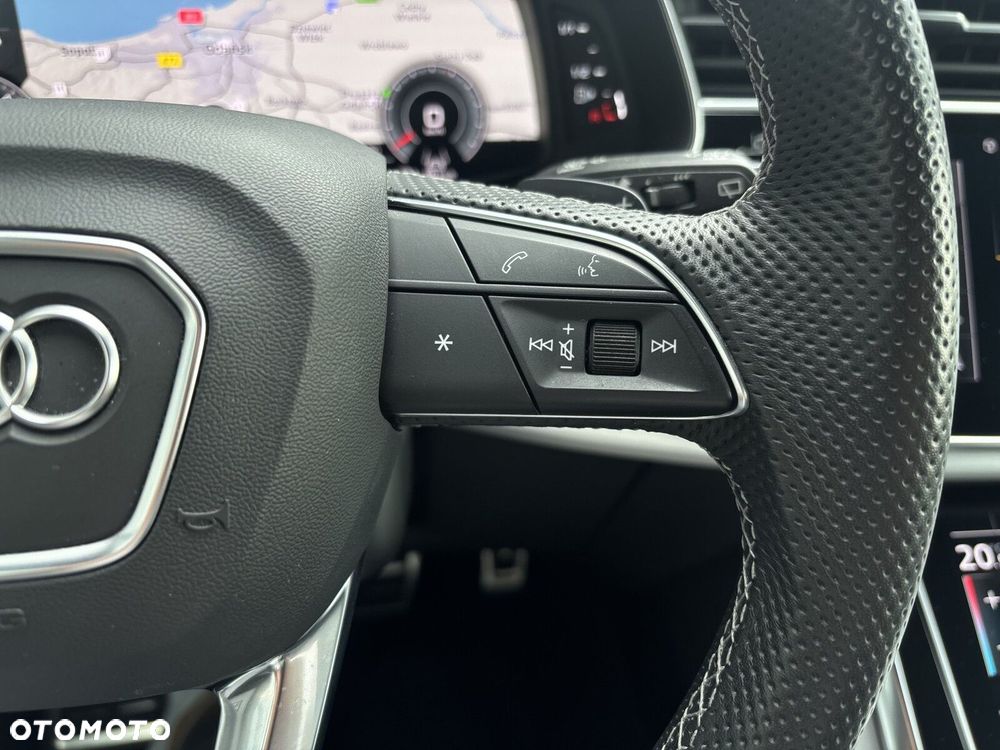 Audi Q8 - 16