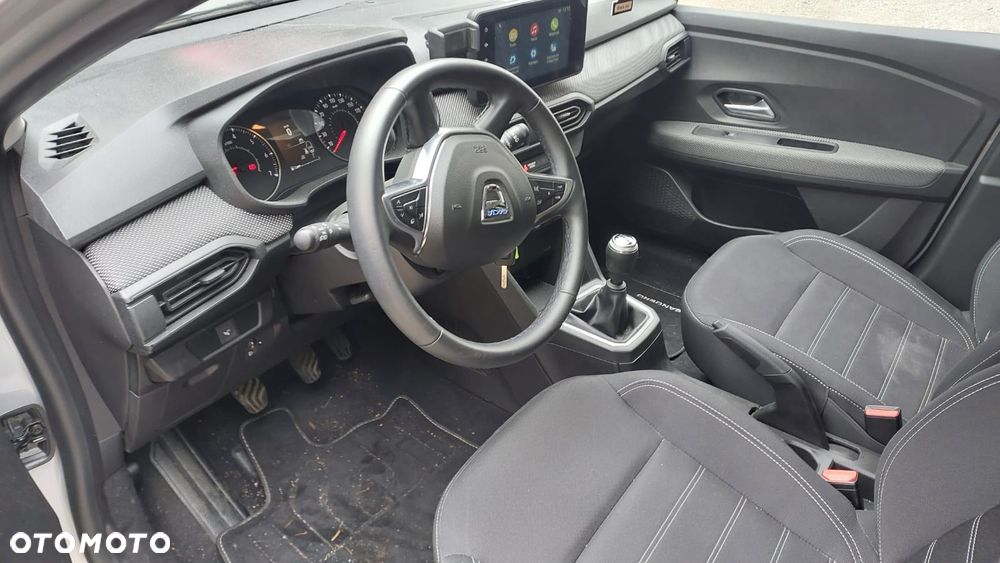 Dacia Sandero 1.0 SCe Essential - 11