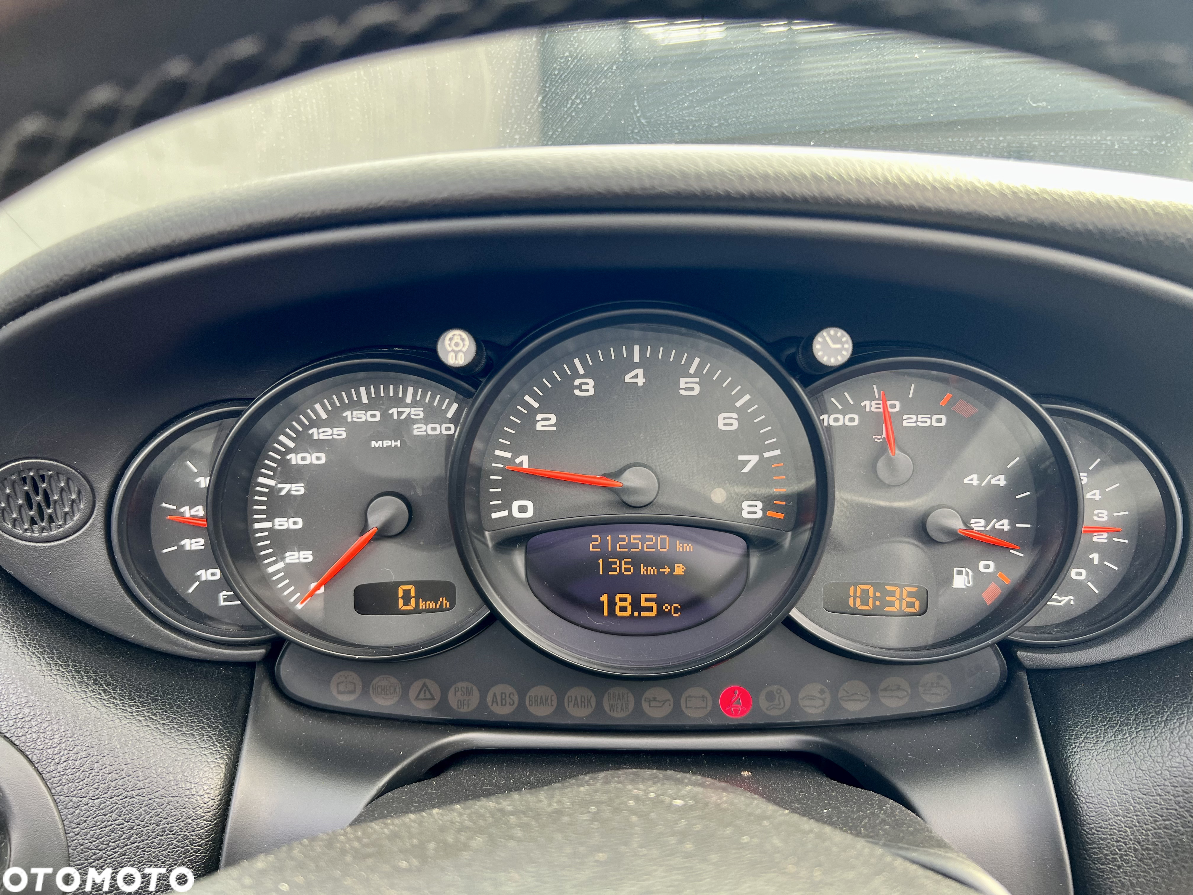 Porsche 911 Carrera - 12