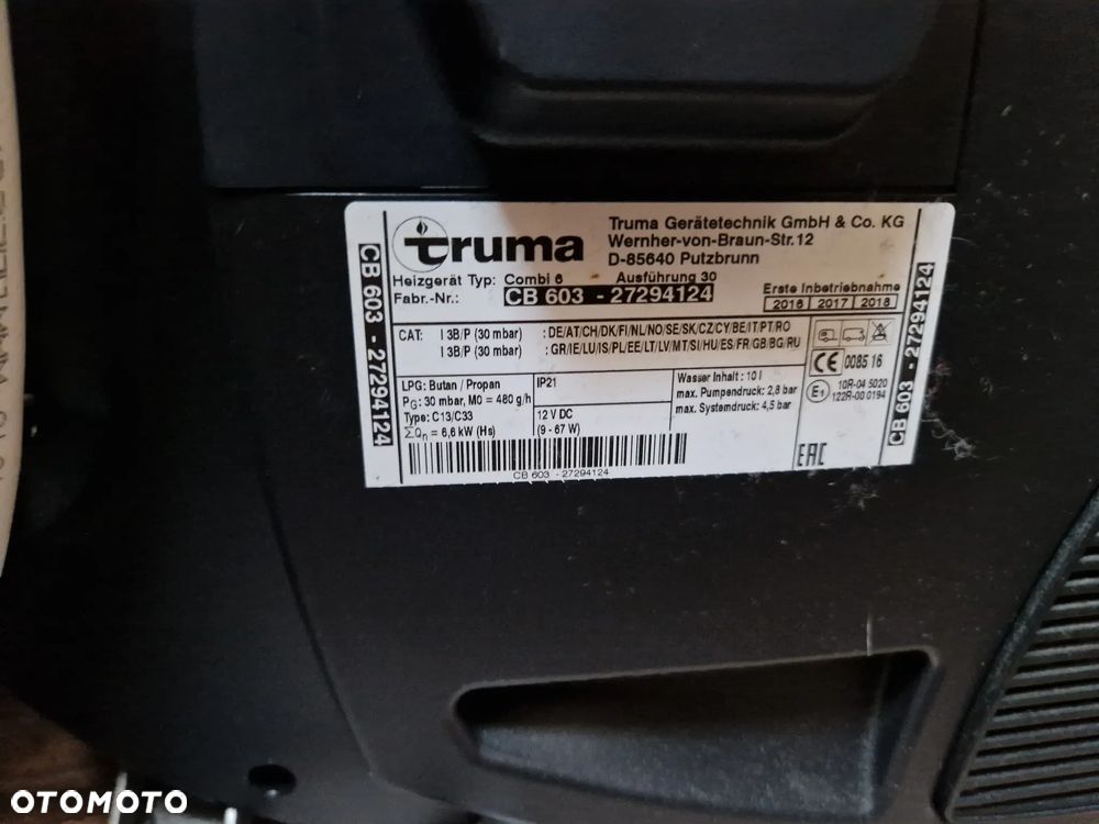 Sunlight A70 Kamper 6 Osób Alkowa Fiat 2.3 JTD Capron A62 Carado A464 - 28