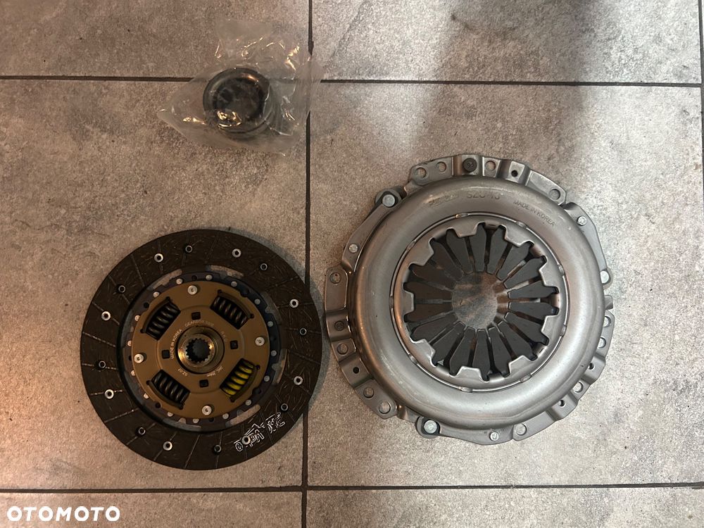 Nowe SPRZĘGŁO SUZUKI SWIFT III MK3 1.3 90-92KM 4X4 - 2