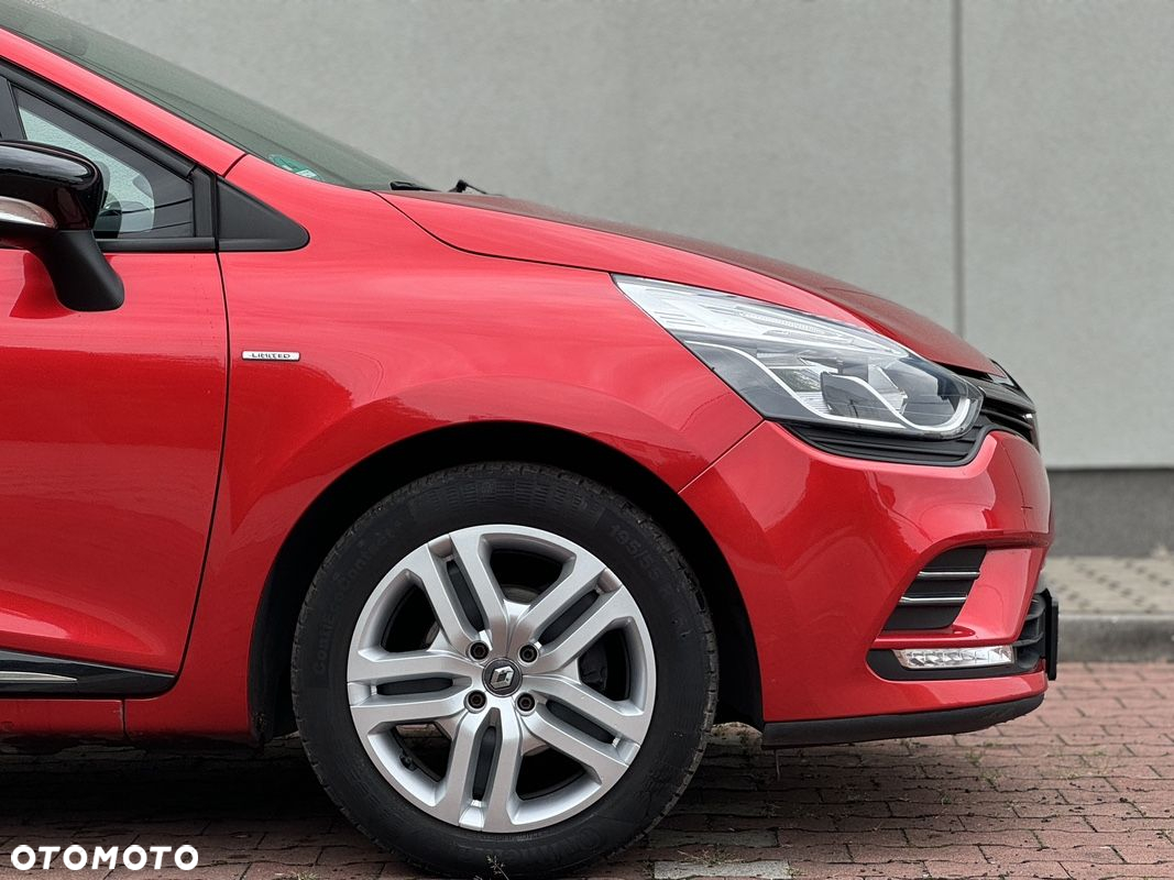 Renault Clio 1.2 16V 75 LIMITED - 14