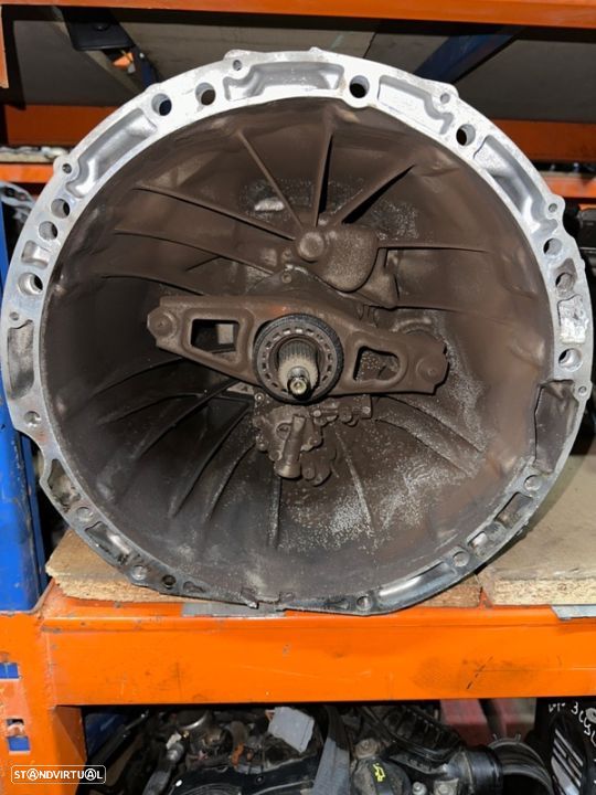 Caixa de velocidades manual Mercedes W205 - 1