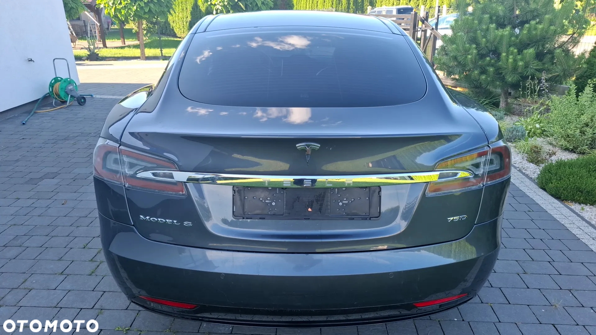 Tesla Model S Long Range Plus - 8