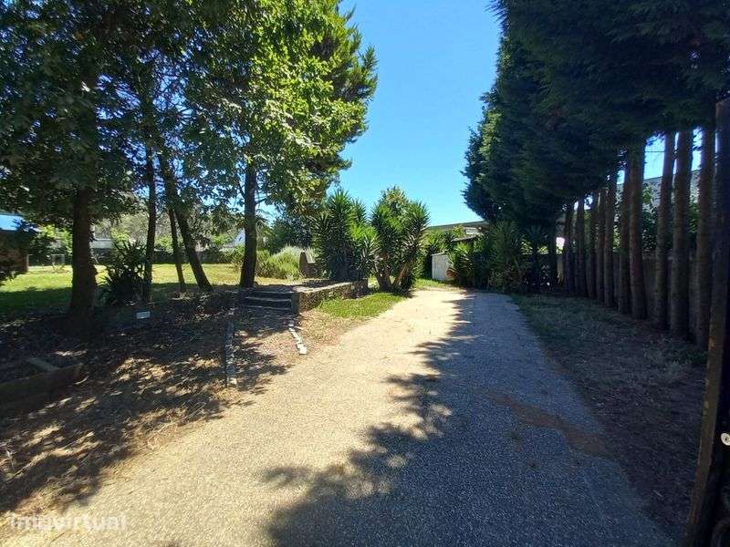 Vendo terreno com 1150 m2 - Grande imagem: 2/9