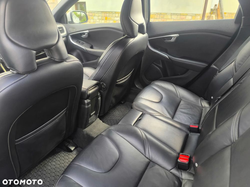 Volvo V40 D2 RDesign - 9