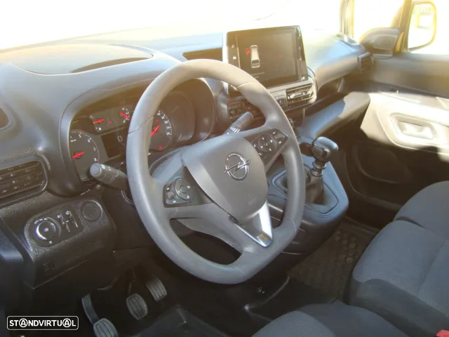 Opel COMBO  LONGA - 12