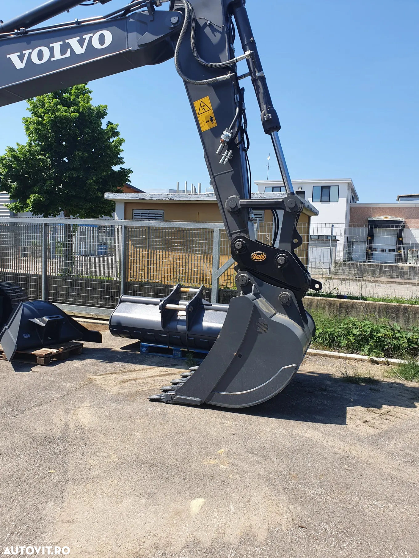 Volvo EC220ENL - 6