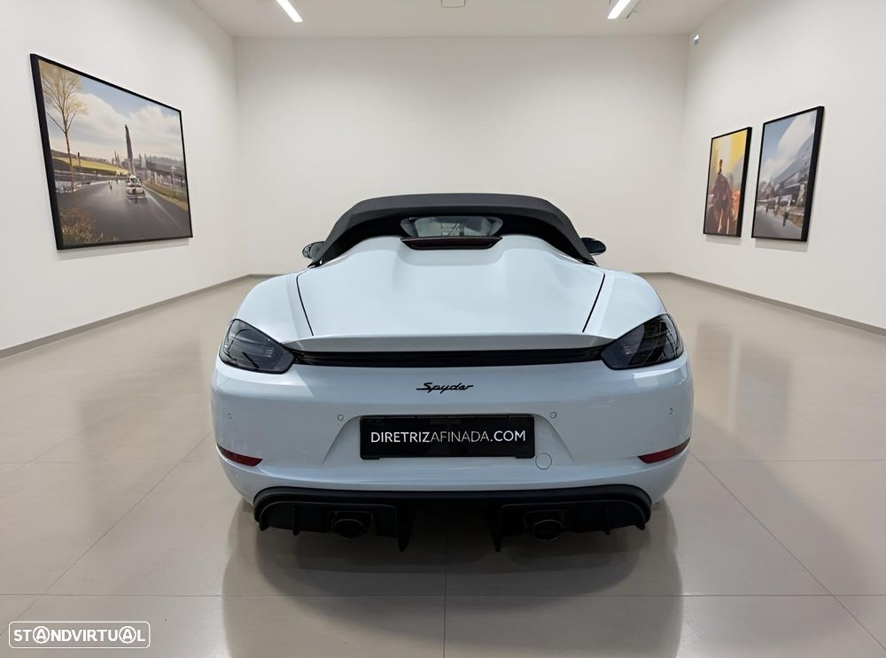Porsche 718 Spyder PDK - 6