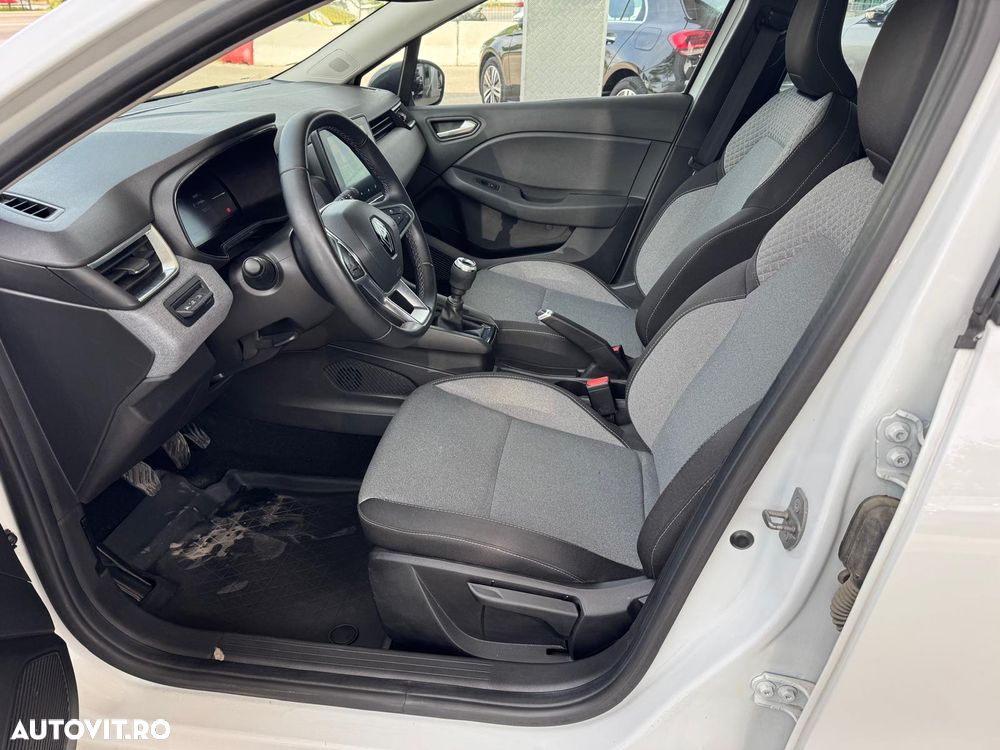 Renault Clio V Blue dCi 100 Evolution - 6