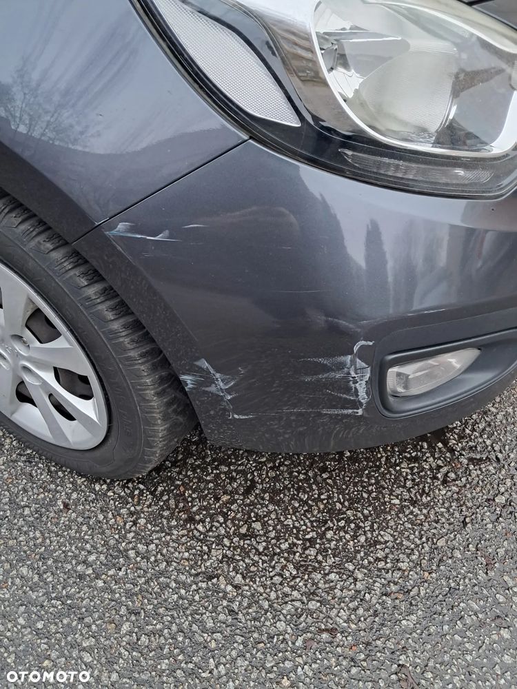 Kia Rio - 6