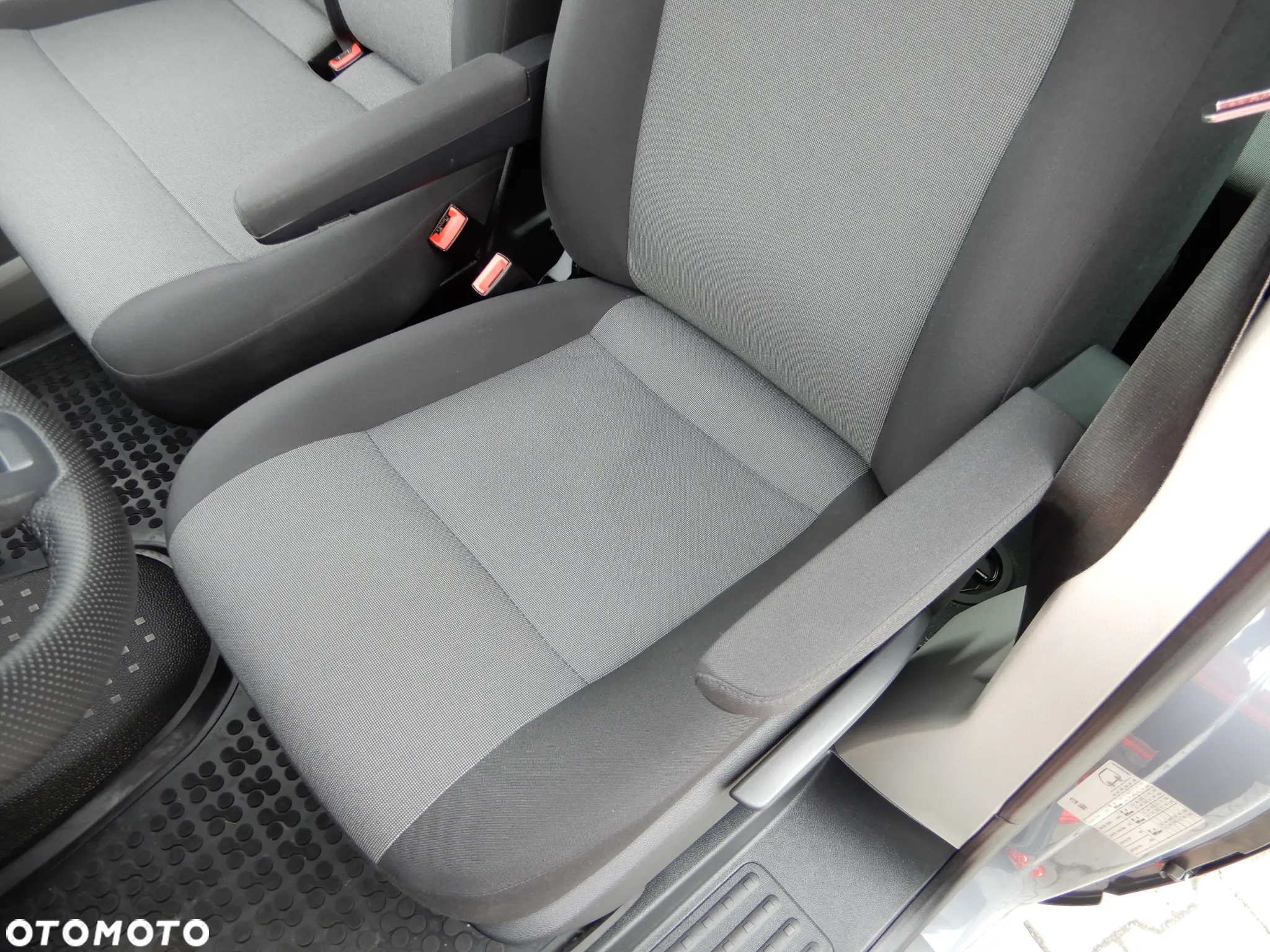 Volkswagen Transporter - 31