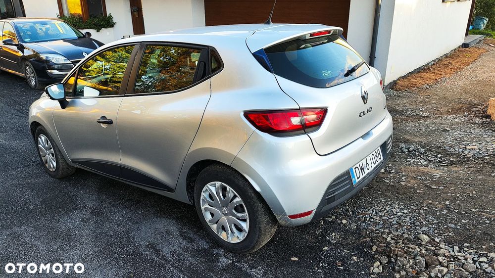Renault Clio 1.5 dCi Alize - 9