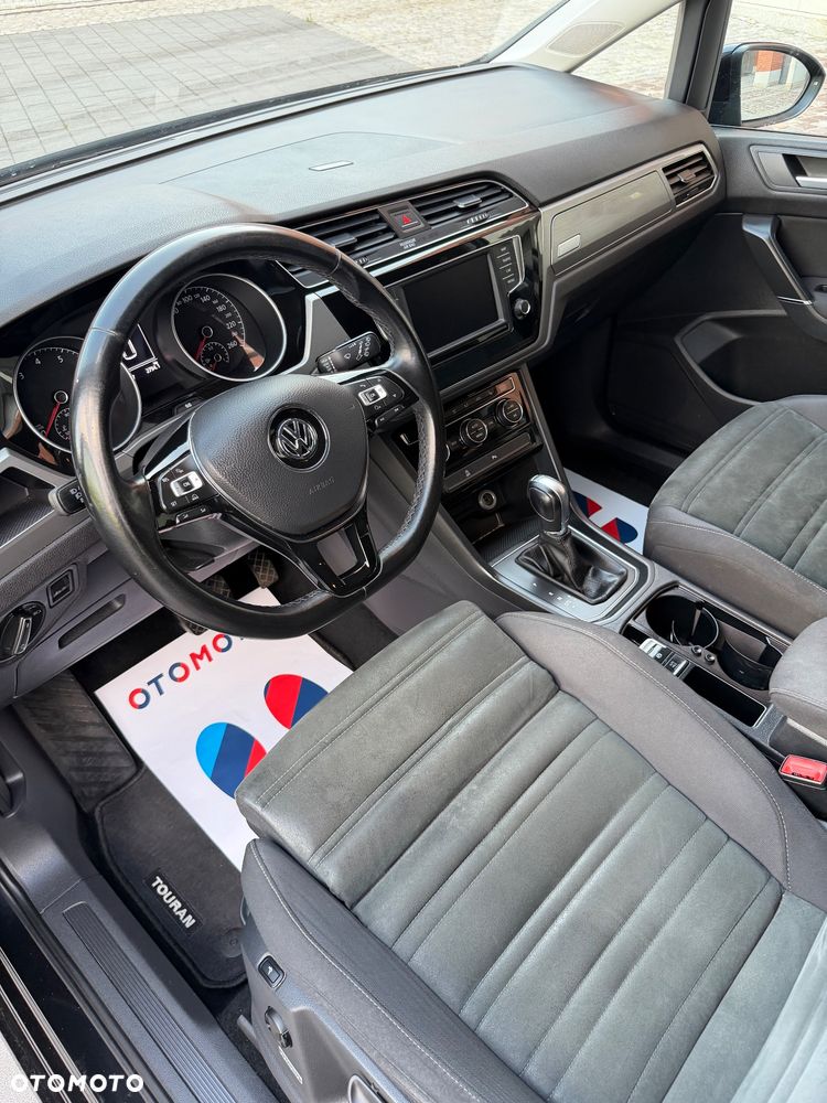 Volkswagen Touran 1.4 TSI BMT Comfortline DSG - 36