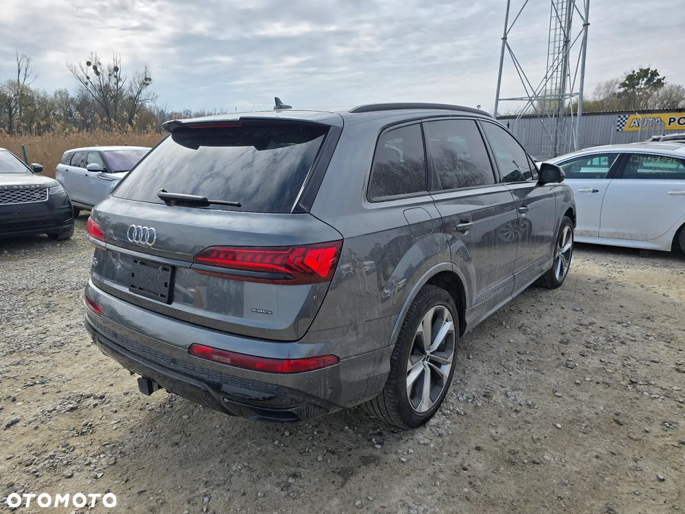 Audi Q7 - 5