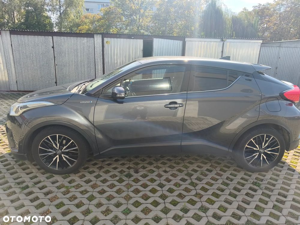 Toyota C-Hr 2017 photo 4