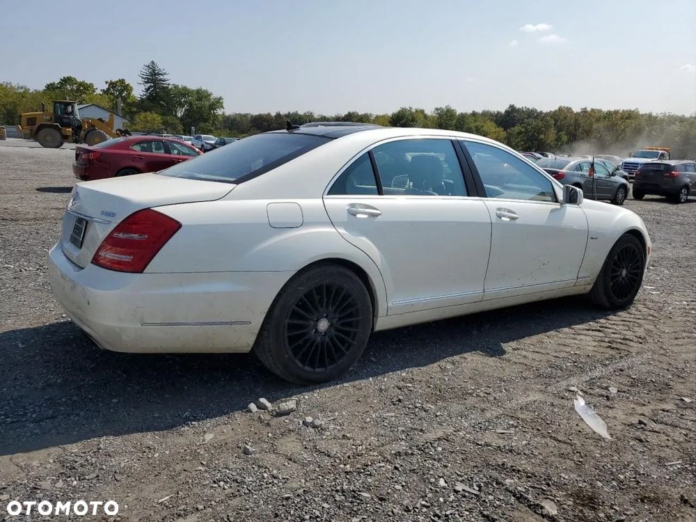 Mercedes-Benz Klasa S 400 HYBRID - 3