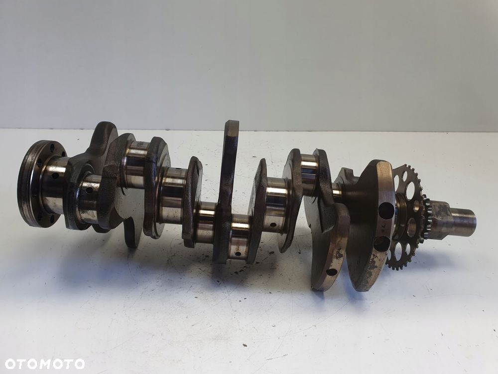 Lexus IS 250 2.5 V6 WAŁ KORBOWY K1 - 1