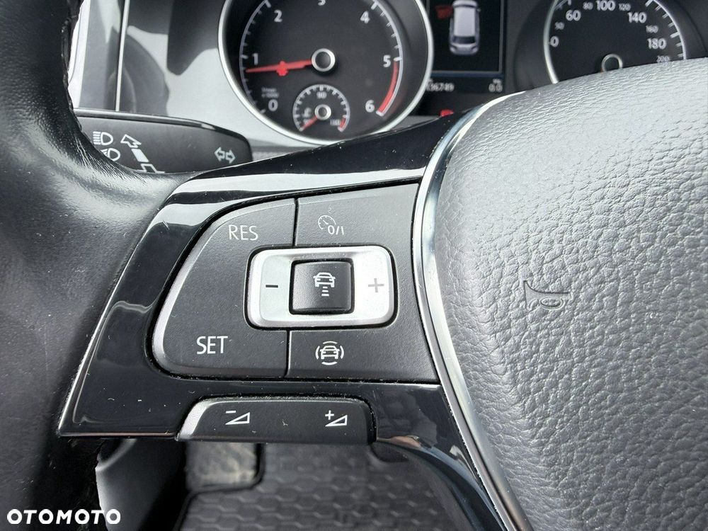 Volkswagen Golf Variant - 19