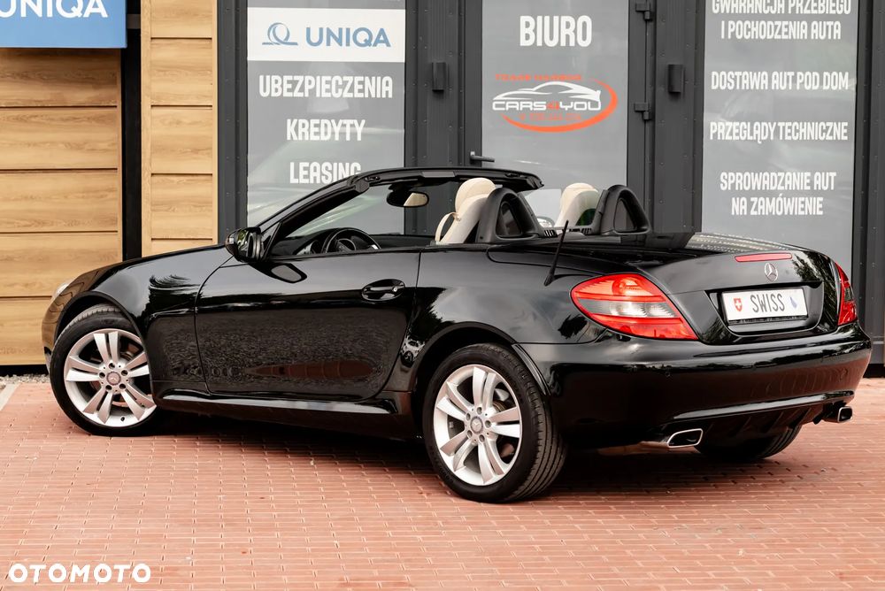 Mercedes-Benz SLK 200 BlueEFFICIENCY 7G-TRONIC Roadster pur - 15