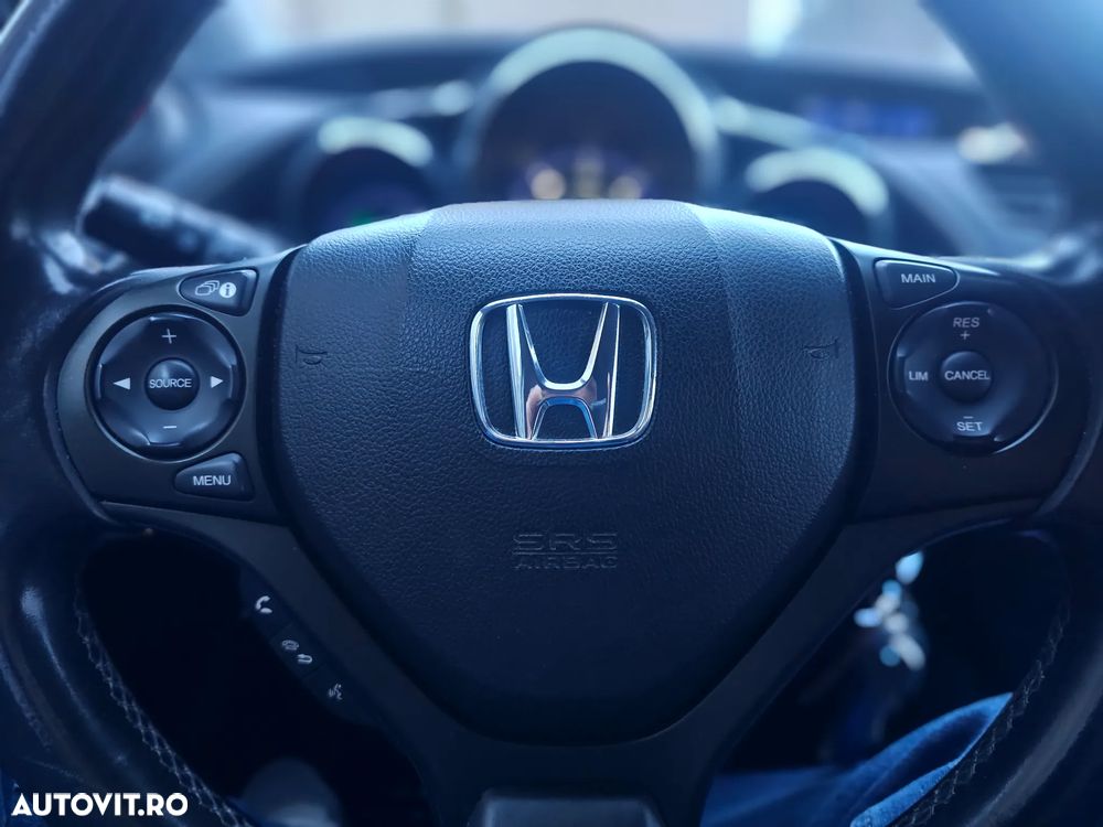 Honda Civic 1.6 i-DTEC MT S - 15