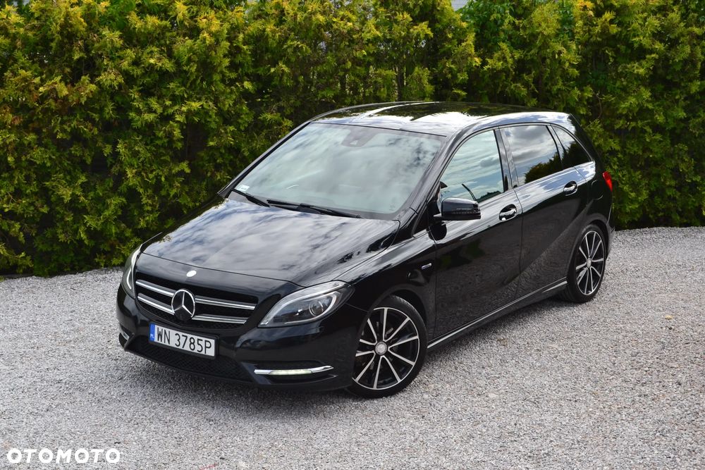 Mercedes-Benz Klasa B 180 CDI (BlueEFFICIENCY) - 1