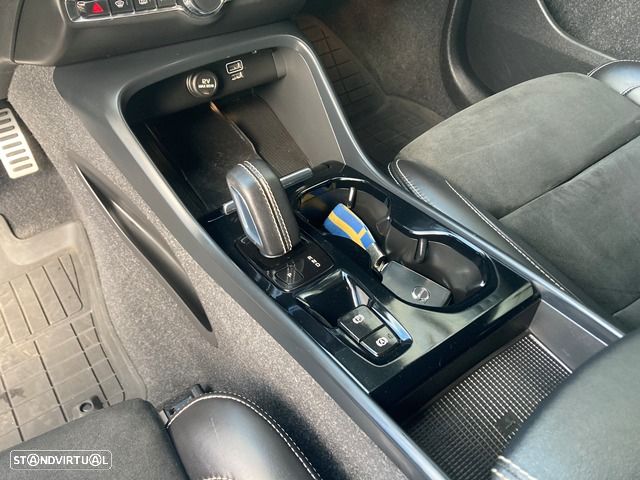 Volvo XC 40 T5 Recharge DKG RDesign - 36