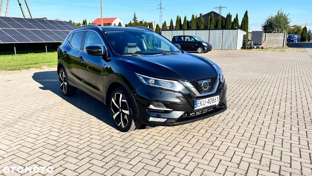 Nissan Qashqai 1.2 DIG-T Xtronic TEKNA - 1