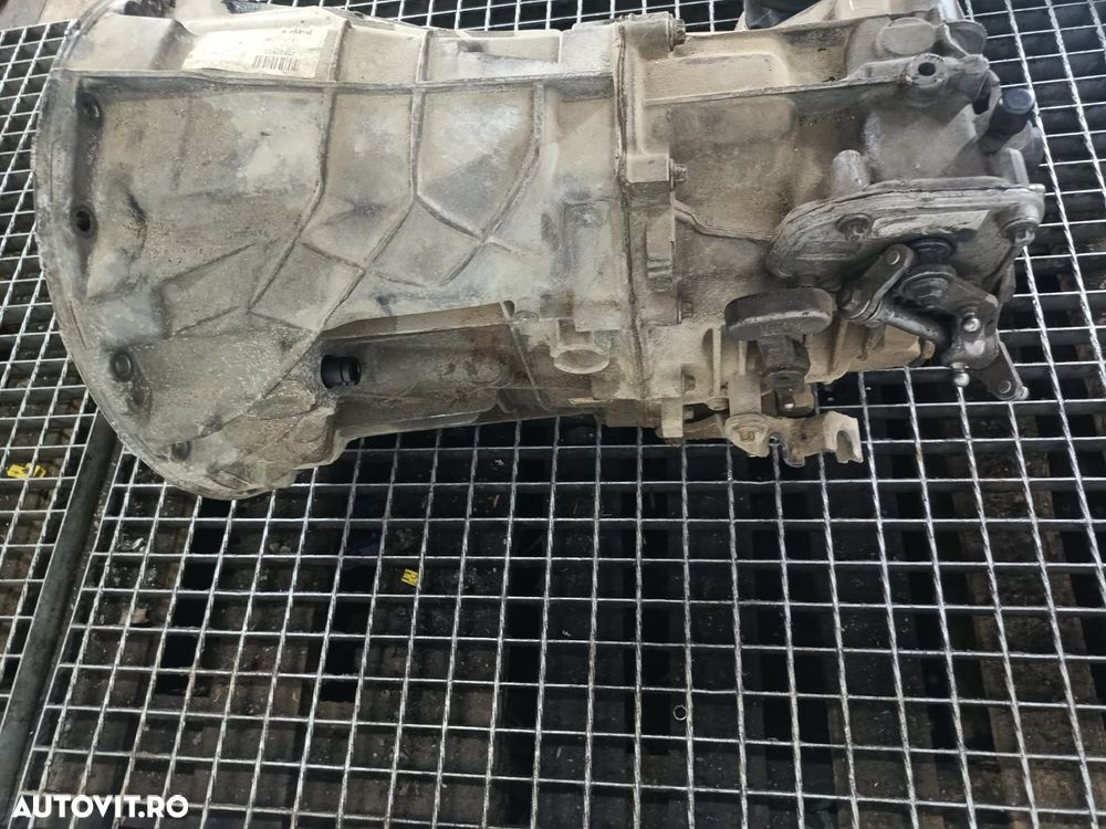Cutie viteze manuala 6 trepte 2.2 cdi a906260720000 Mercedes-Benz Spr - 3