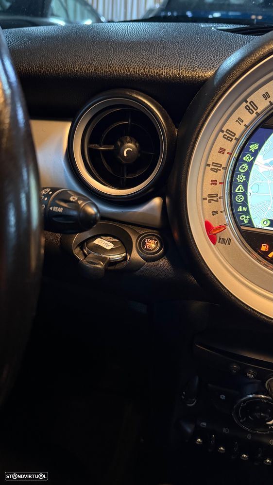 MINI 3 Portas - 15