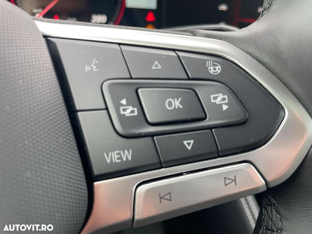 Volkswagen Touareg V6 TDI 4MOTION Elegance - 18