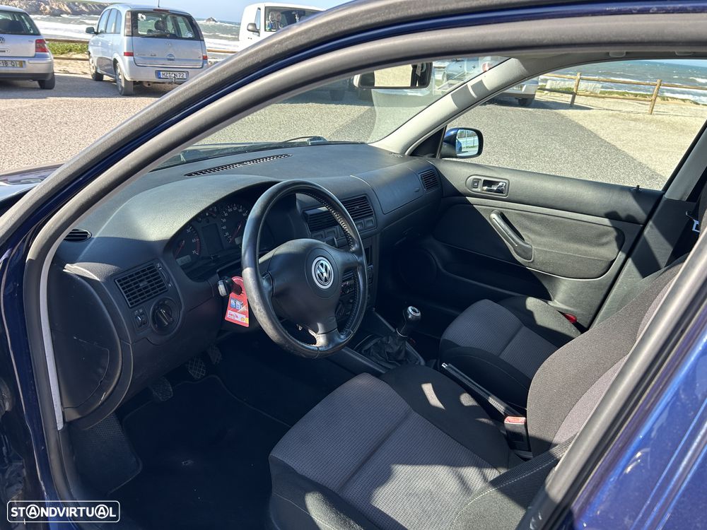 VW Golf 1.4i 25 Anos - 7