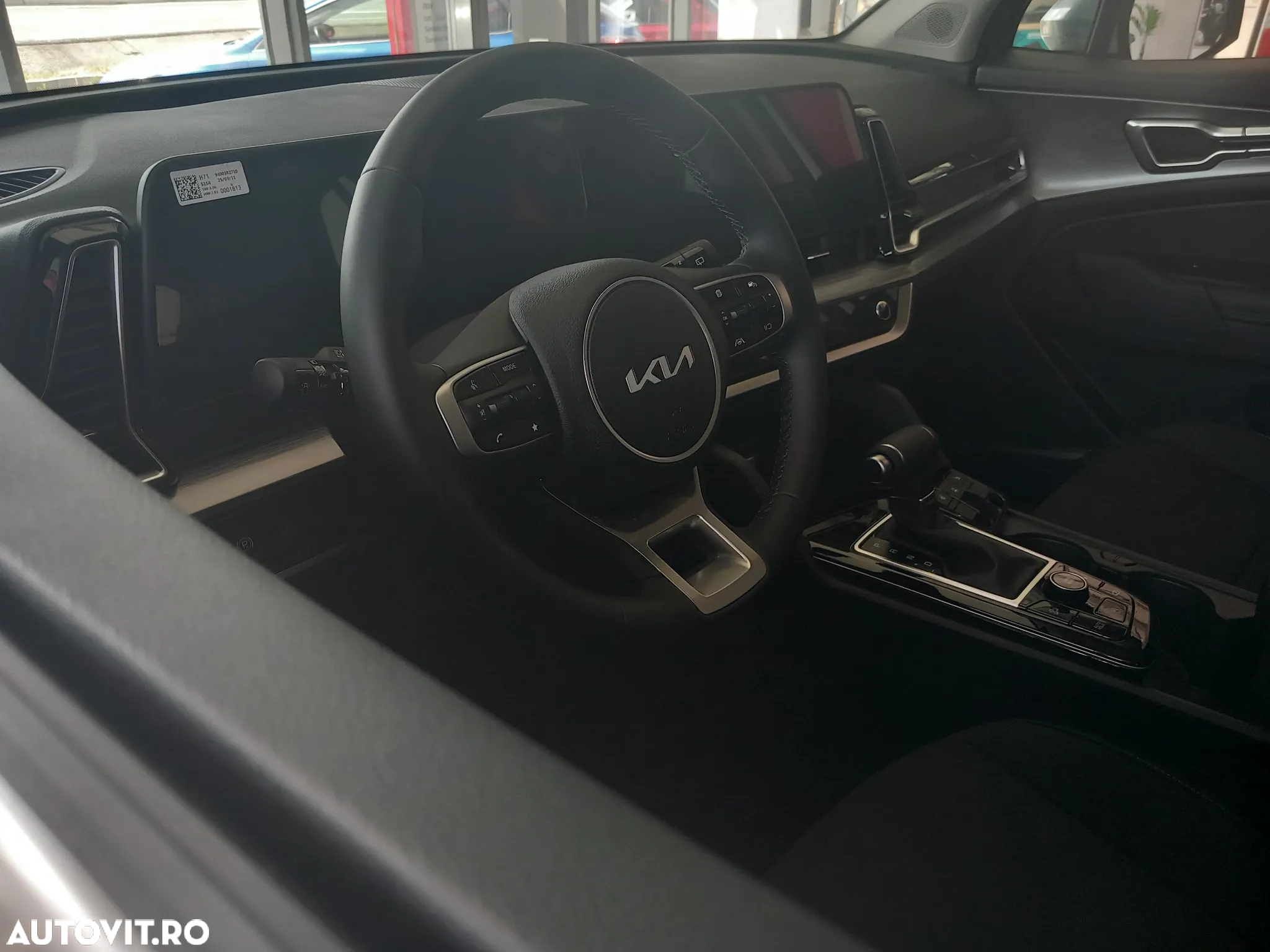 Kia Sportage 1.6 T-GDI 7DCT HP 4x2 MHEV Urban - 8