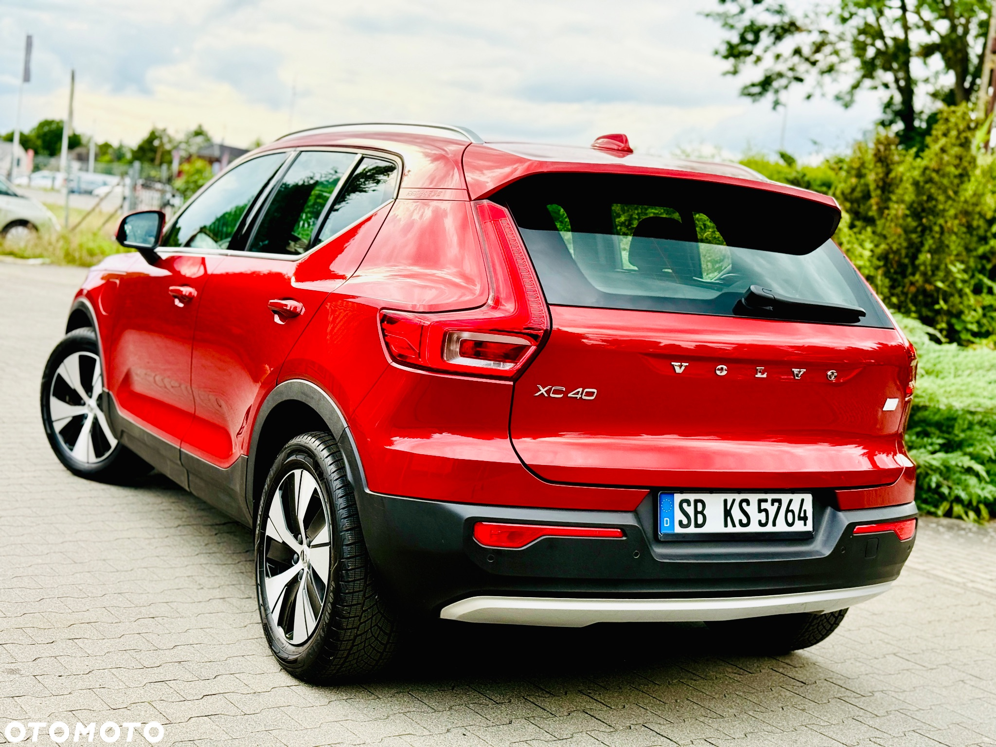 Volvo XC 40 T5 Plug-In Hybrid Momentum Pro - 32