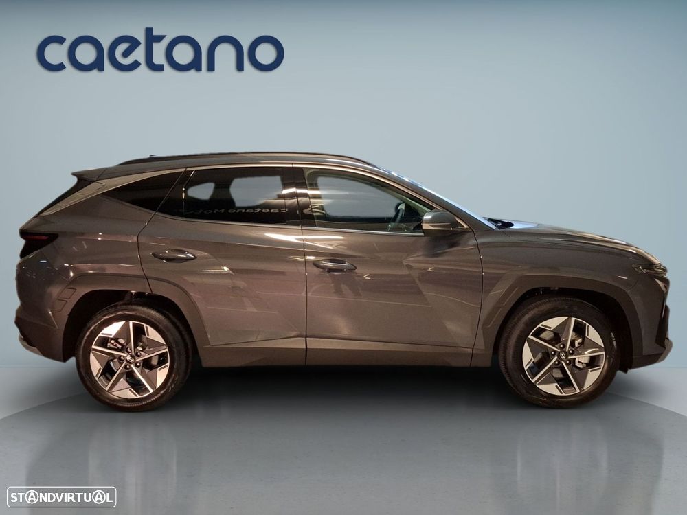 Hyundai Tucson 1.6 T-GDi Premium — fotografia 9