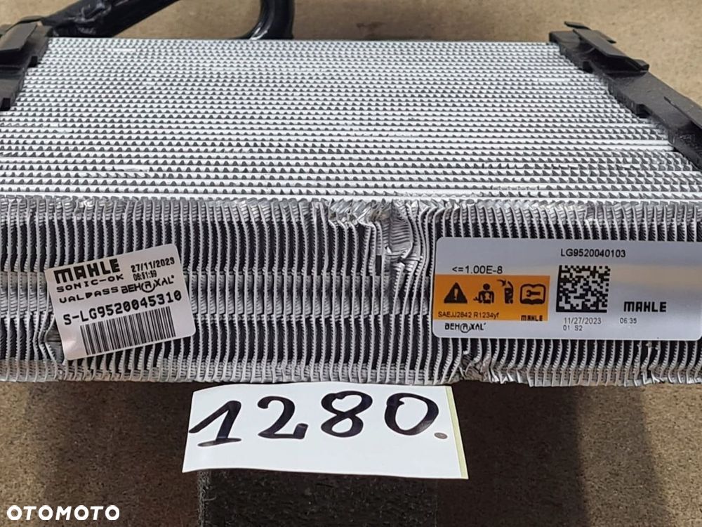 ZAWÓR ROZPRĘŻNY Z CHŁODNICZKĄ KLIMATYZACJI PAROWNIK KLIMATYZACJI BMW X5 G05 - 10