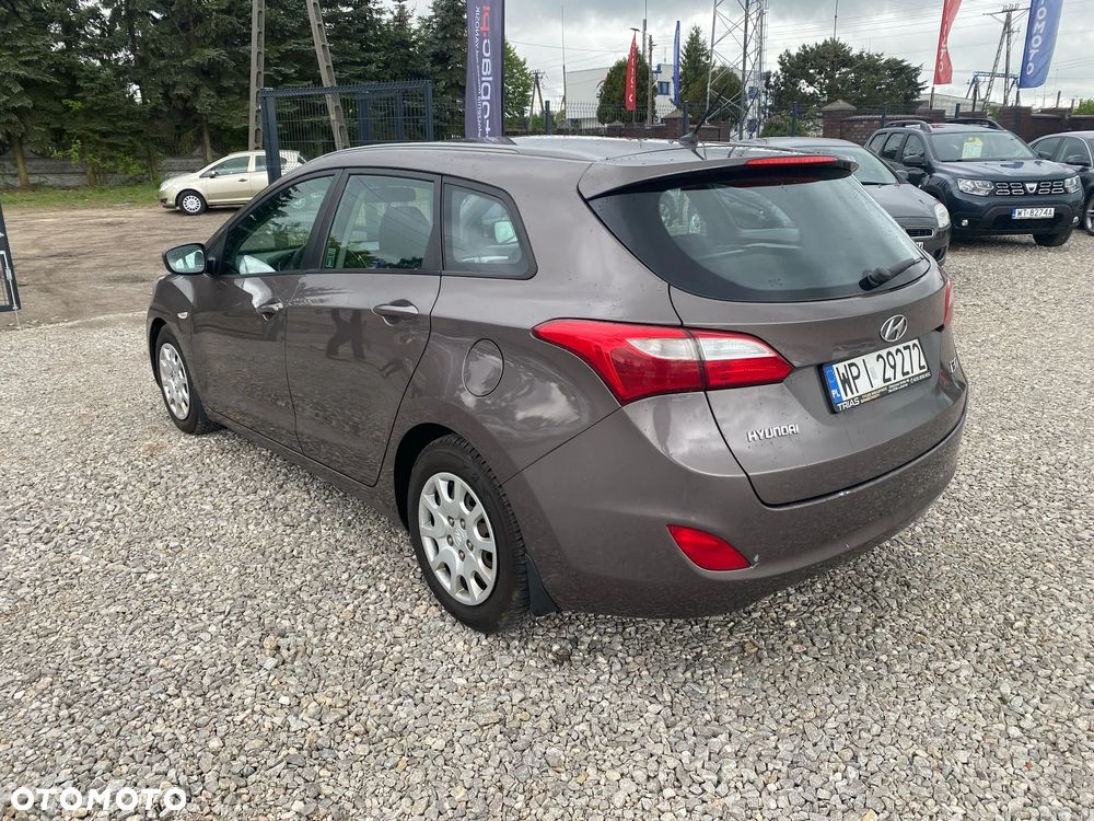 Hyundai i30 1.4 Classic - 6