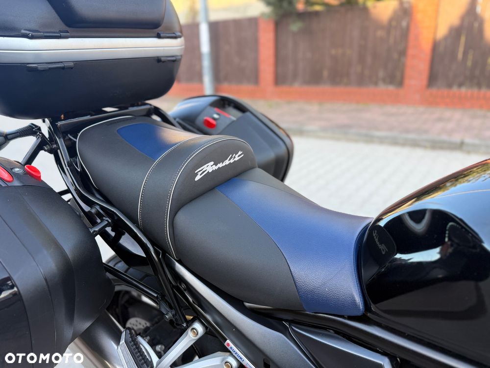 Suzuki Bandit - 12