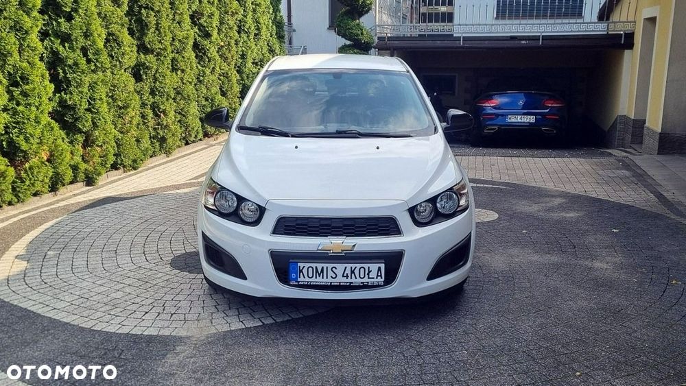 Chevrolet Aveo - 8