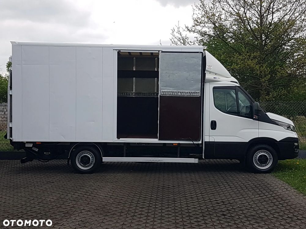 Iveco 35S15 WINDA 8EP KONTENER 4,22x2,11x2,14 DAILY KLIMA KRAJOWY 3,0 - 17