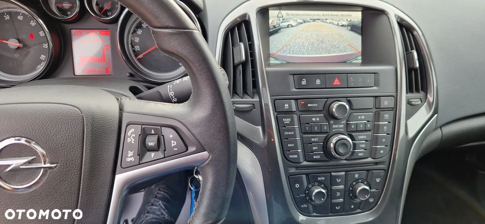 Opel Astra 1.4 Turbo Innovation - 19