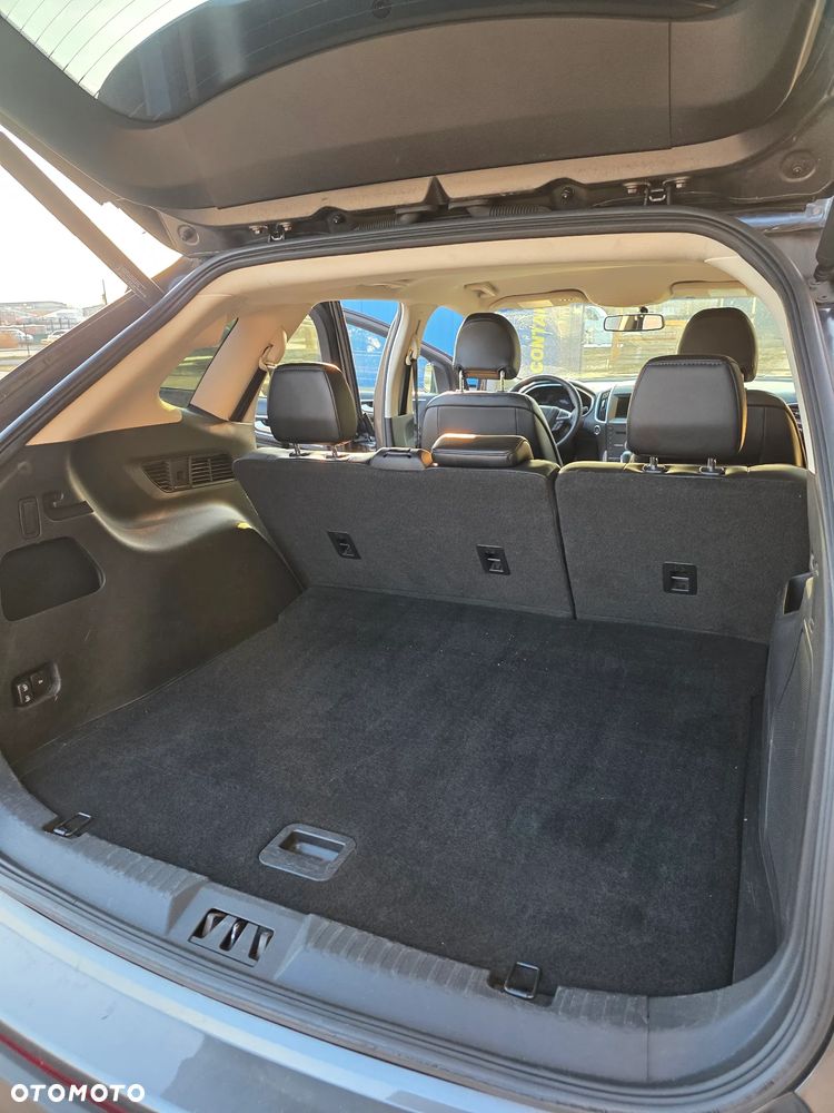 Ford Edge - 12