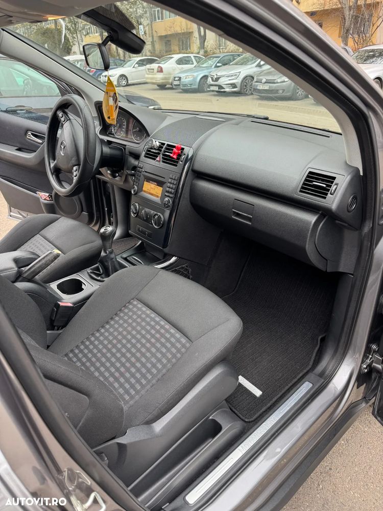 Mercedes-Benz A 160 BlueEFFICIENCY Elegance - 6