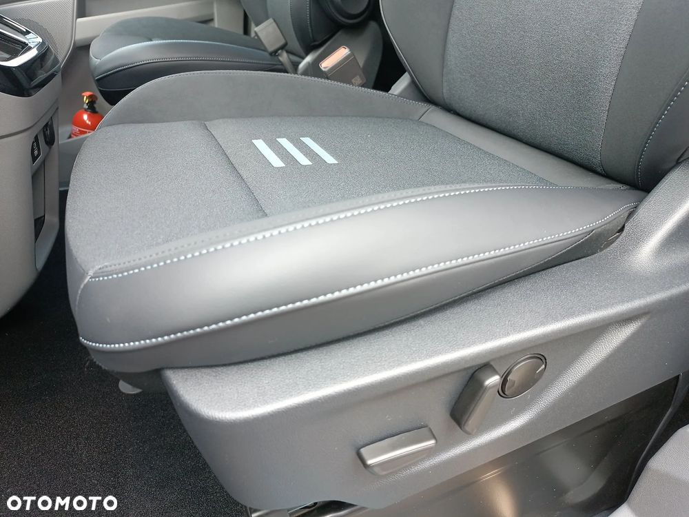 Ford Tourneo Custom 2.0 EcoBlue L2 Titanium SelectShift - 12