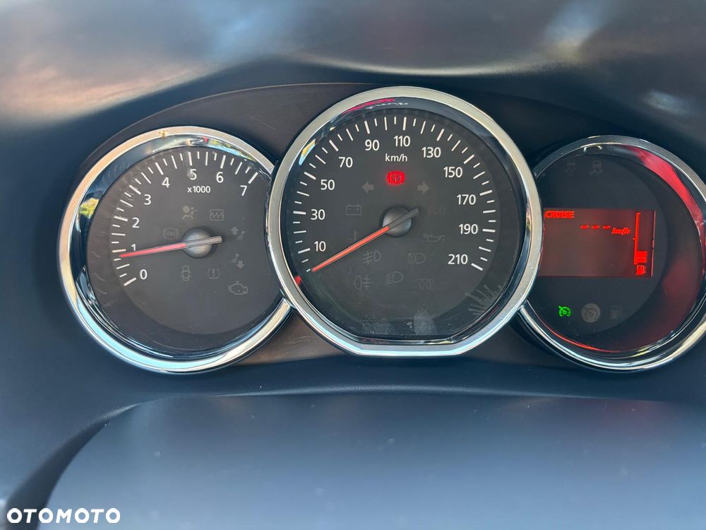 Dacia Sandero TCe 90 S&S Celebration - 12