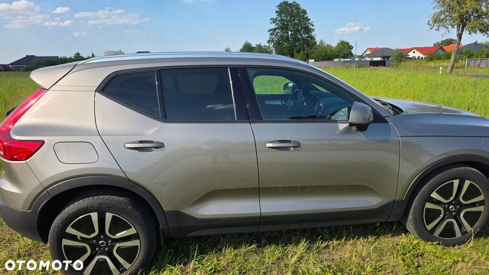 Volvo XC 40 - 4
